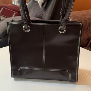 Wilson's Leather Classic Brown Purse